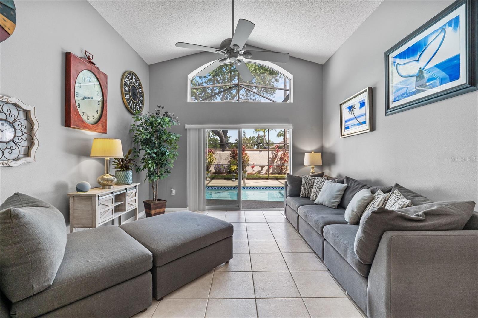 Image 16 of 40 For 1357 Rebecca Drive