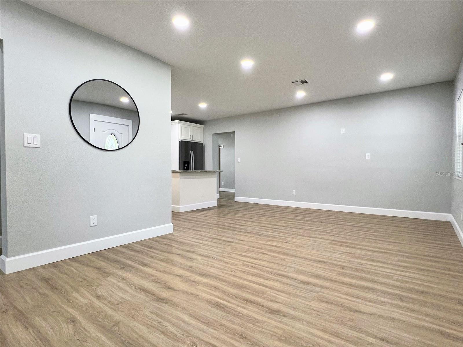 Image 7 of 25 For 4201 Renellie Drive