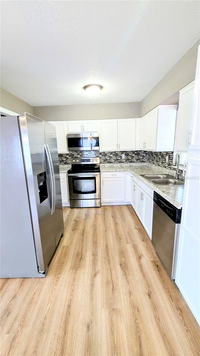 Image 7 of 18 For 6197 Waverly Road
