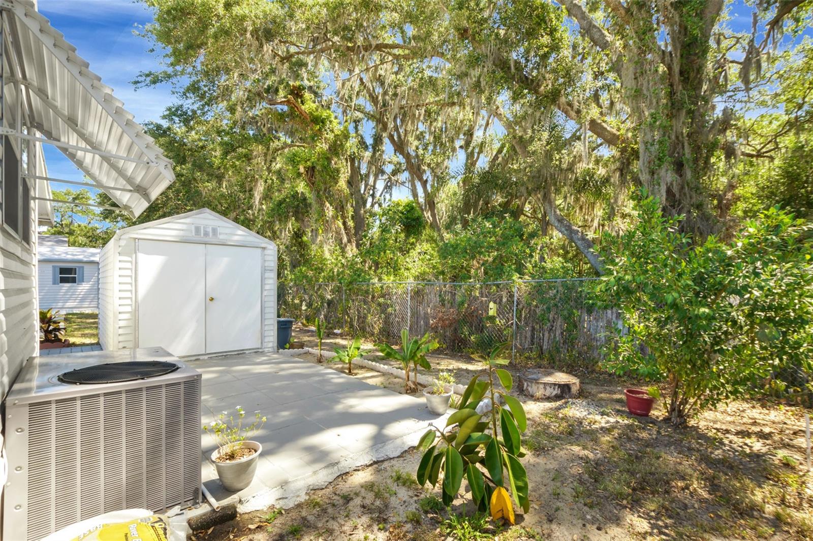 Image 42 of 69 For 332 Citrus Ridge Drive