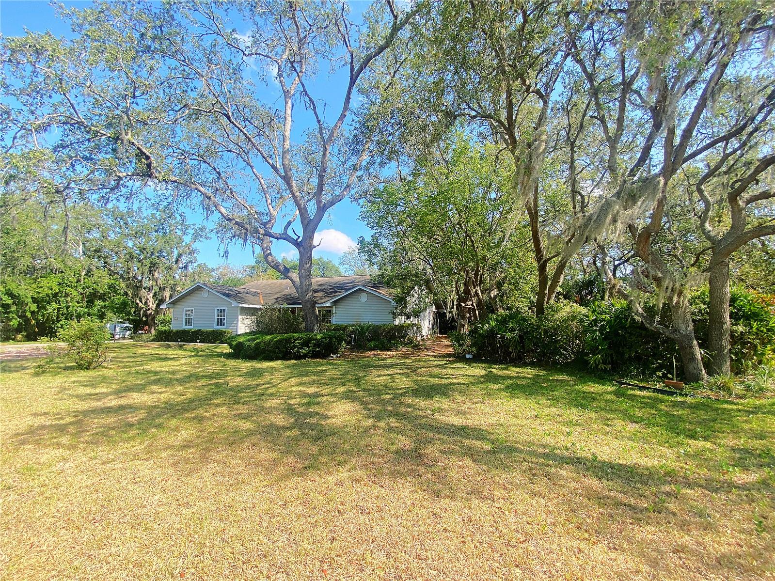 Image 32 of 32 For 994 Country Lake Circle