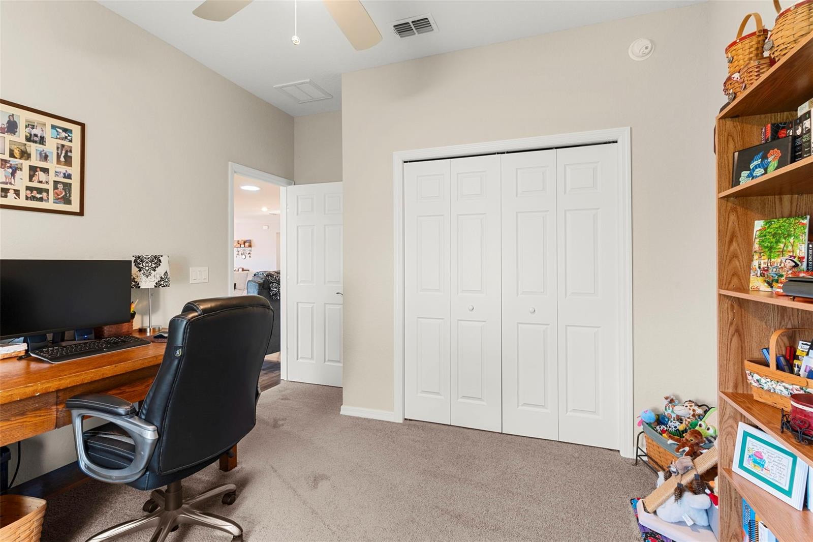 Image 18 of 39 For 1045 Montgomery Lane