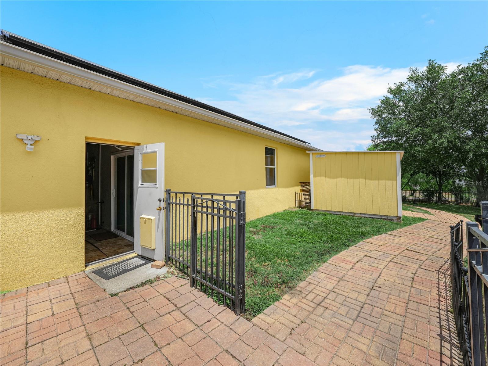 Image 6 of 44 For 147 Brookshire Drive