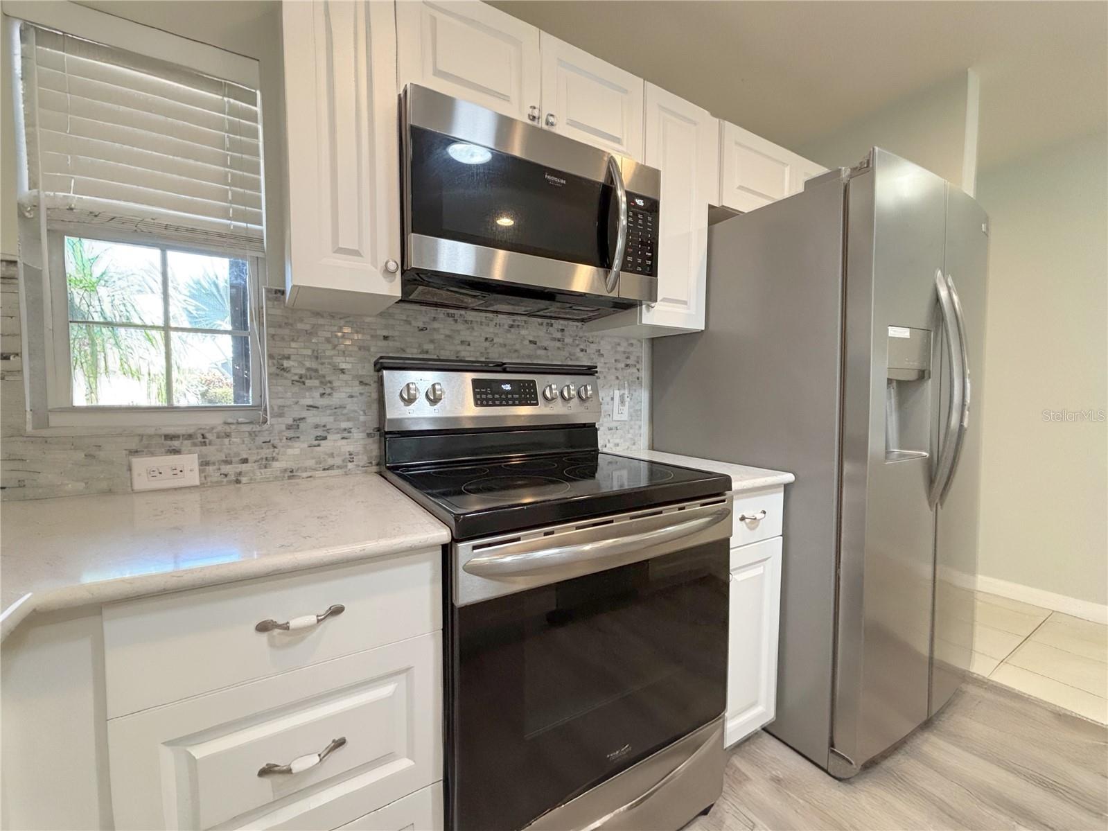 Image 6 of 62 For 4480 Turnberry Lane