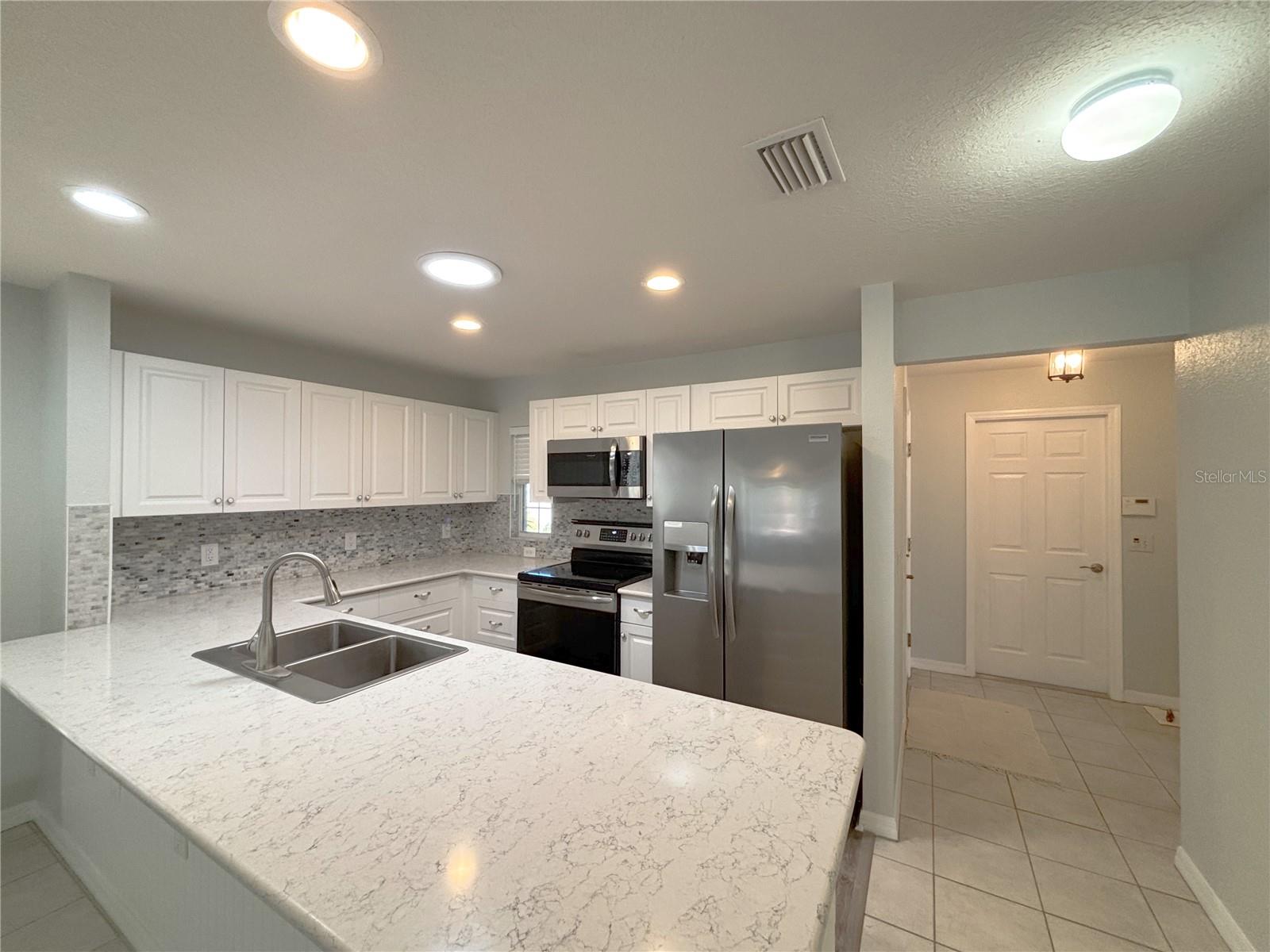 Image 8 of 62 For 4480 Turnberry Lane