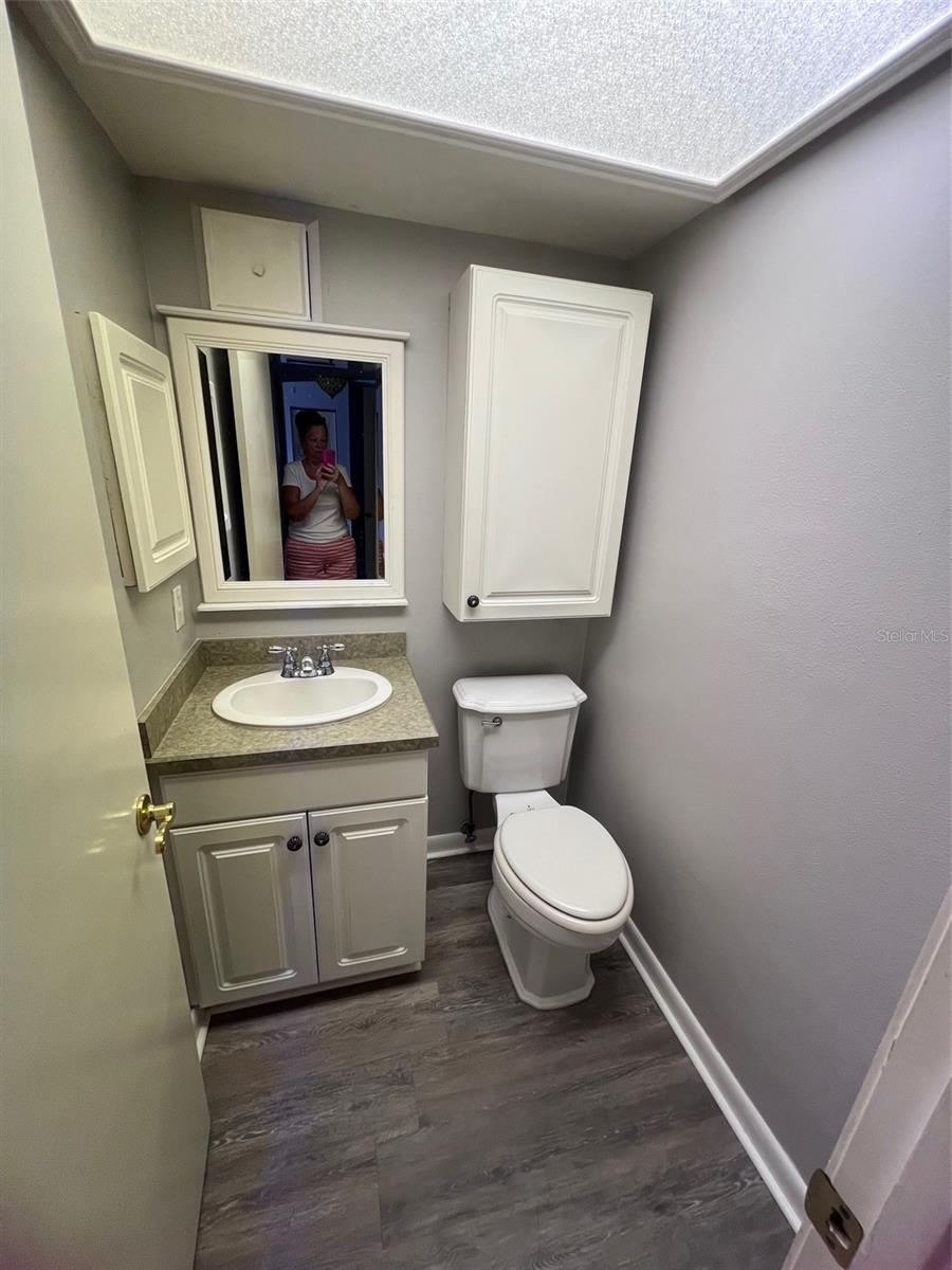 Image 10 of 13 For 817 Orchid Springs Drive