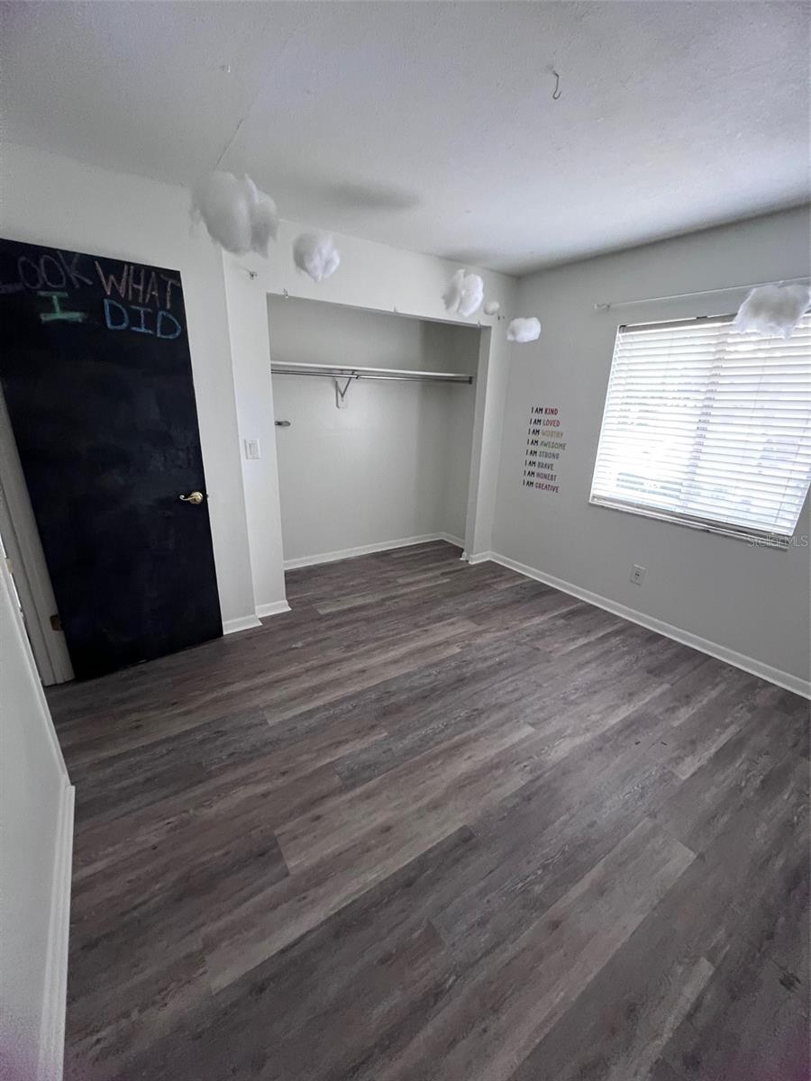 Image 11 of 13 For 817 Orchid Springs Drive