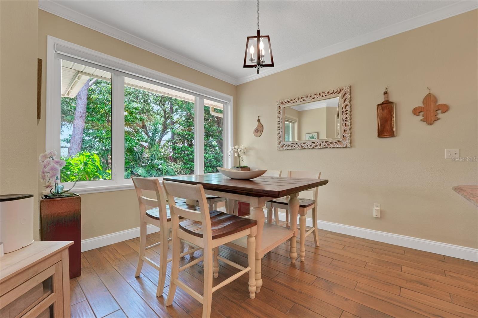 Image 10 of 38 For 3158 Beauchamp Court