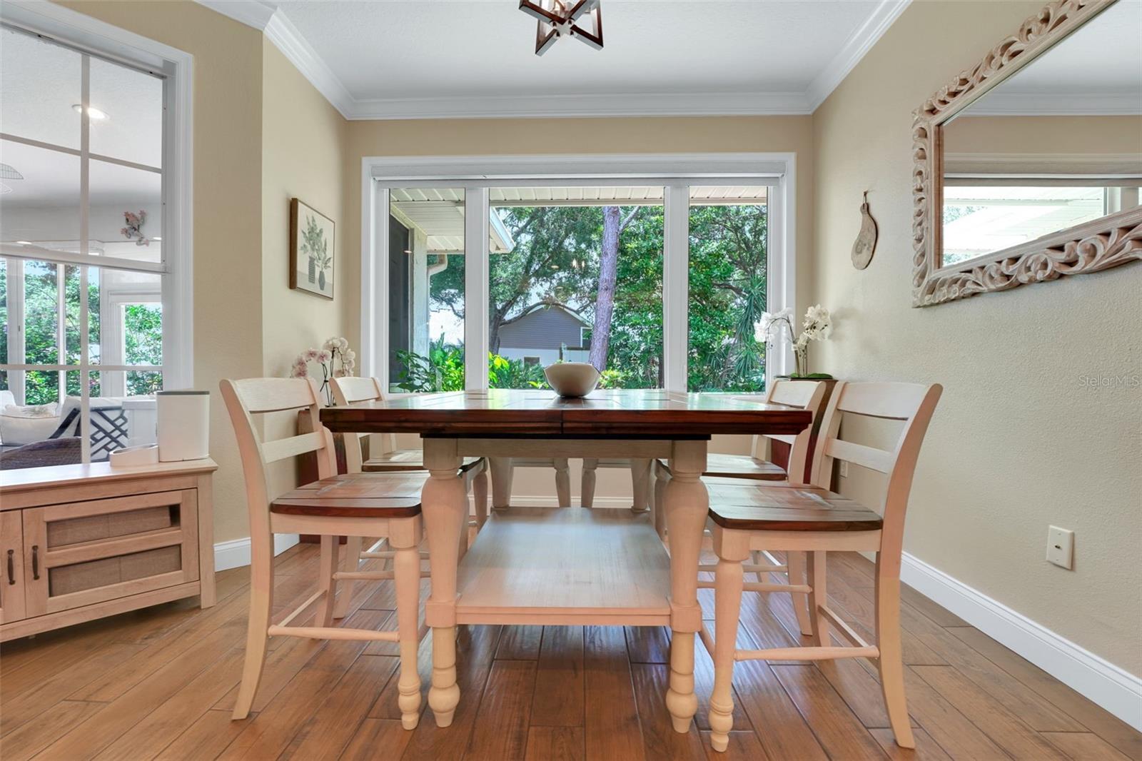 Image 11 of 38 For 3158 Beauchamp Court