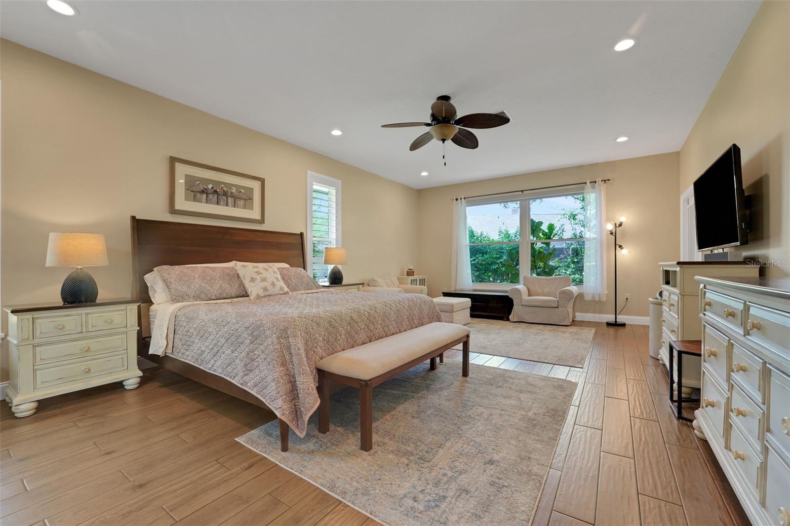 Image 17 of 38 For 3158 Beauchamp Court