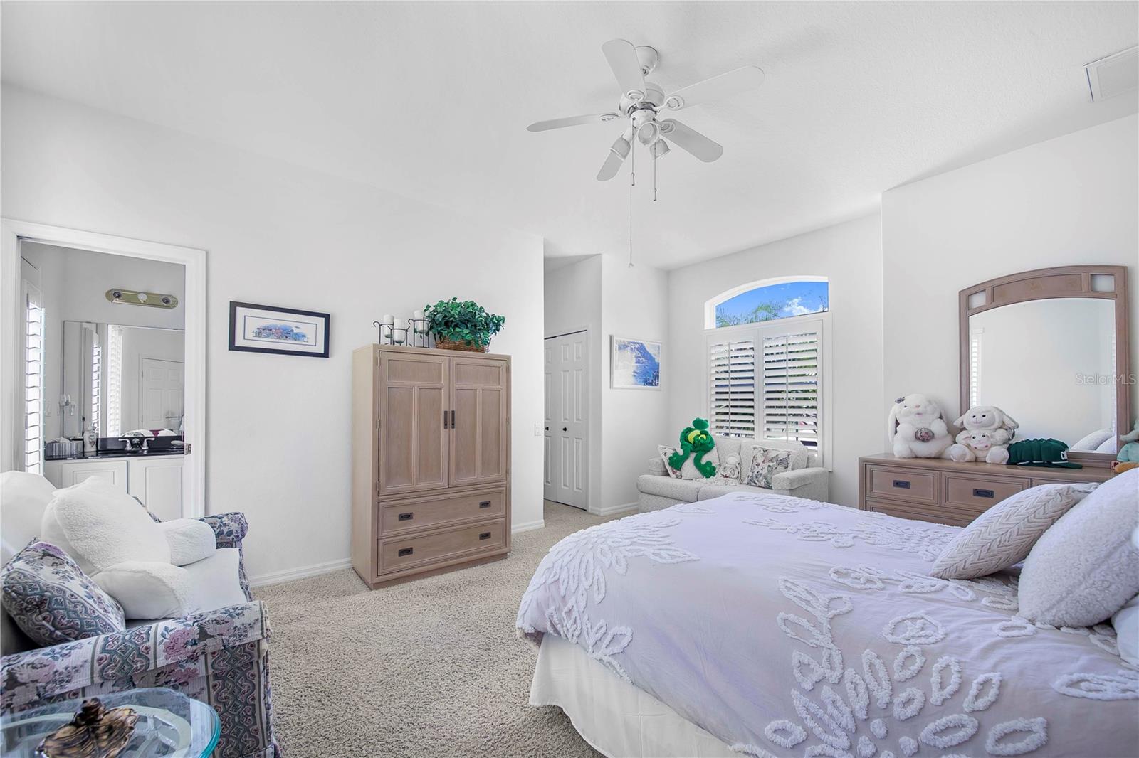 Image 12 of 63 For 3374 Waterlute Way