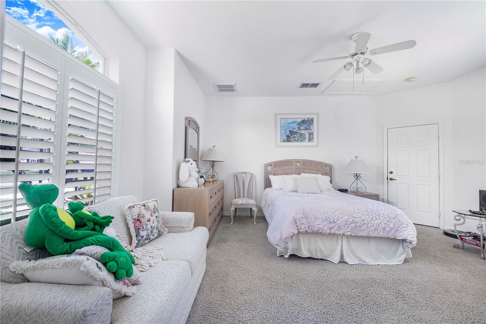 Image 13 of 63 For 3374 Waterlute Way