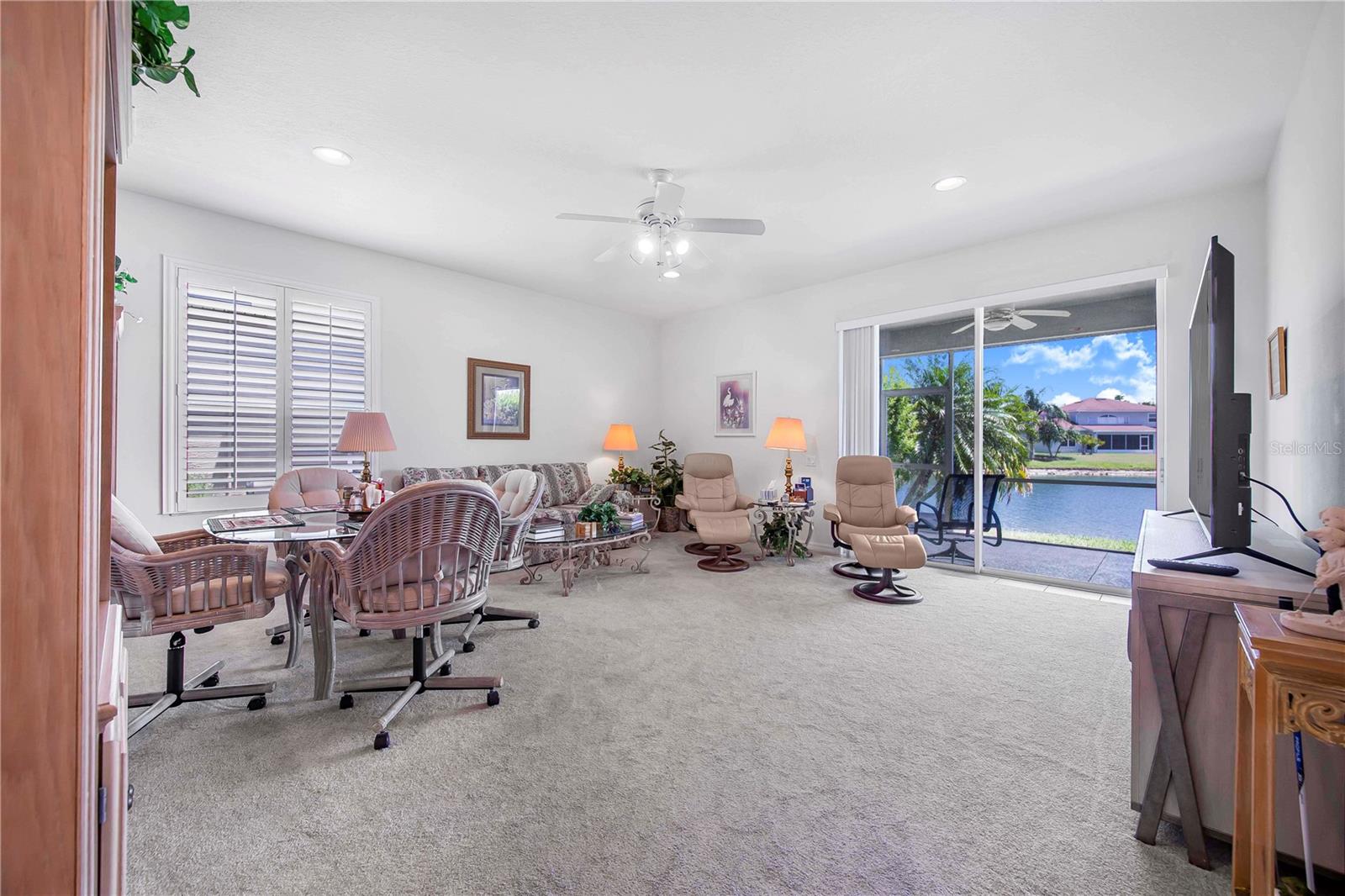 Image 20 of 63 For 3374 Waterlute Way