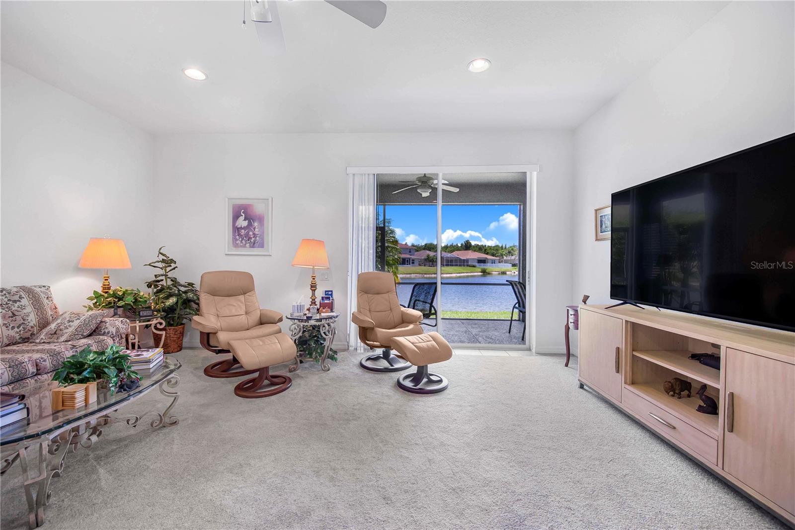 Image 21 of 63 For 3374 Waterlute Way