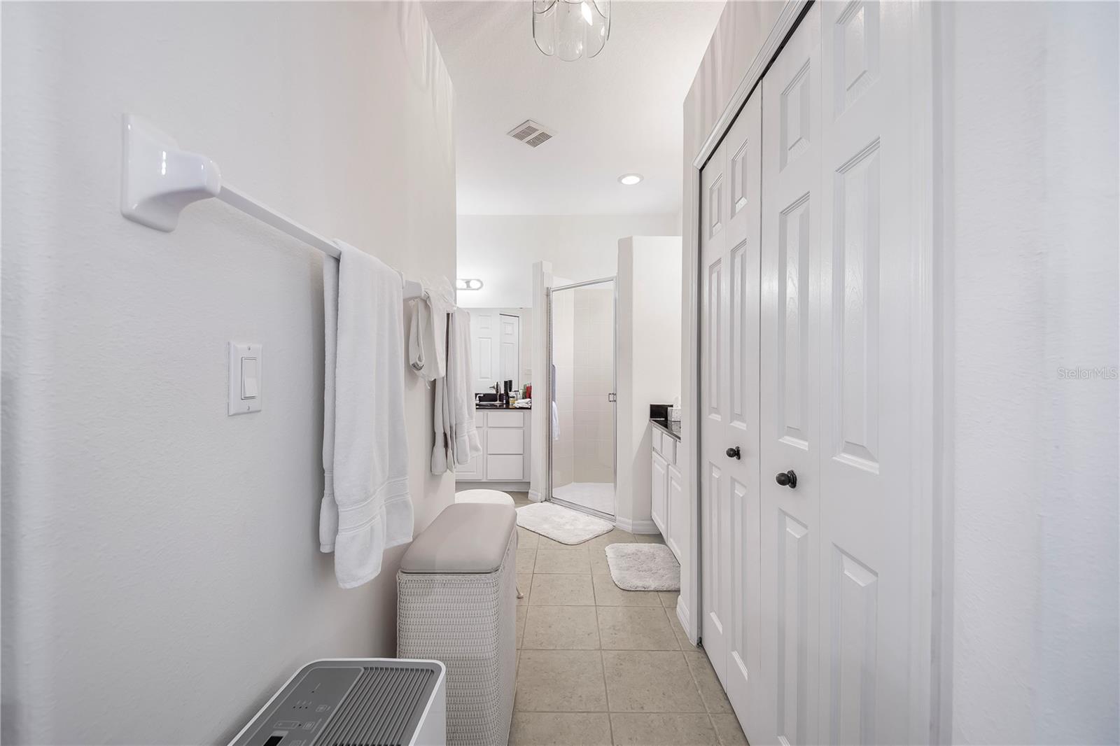 Image 31 of 63 For 3374 Waterlute Way