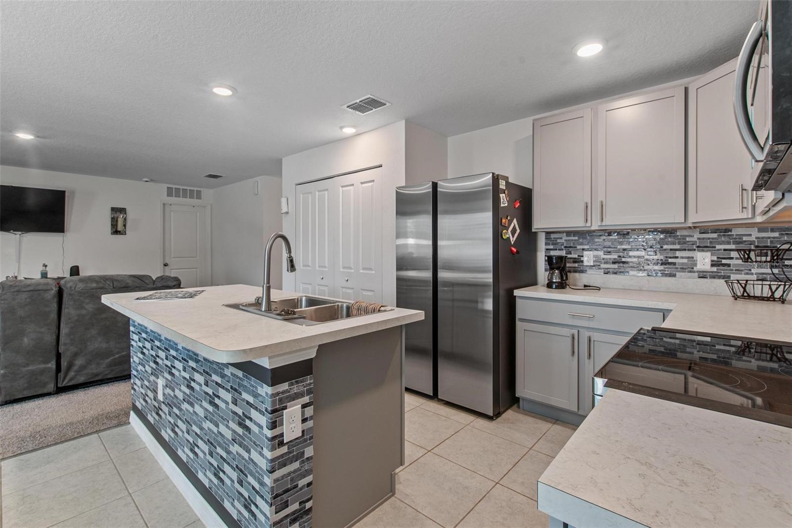 Image 6 of 28 For 500 Rio Grande Drive