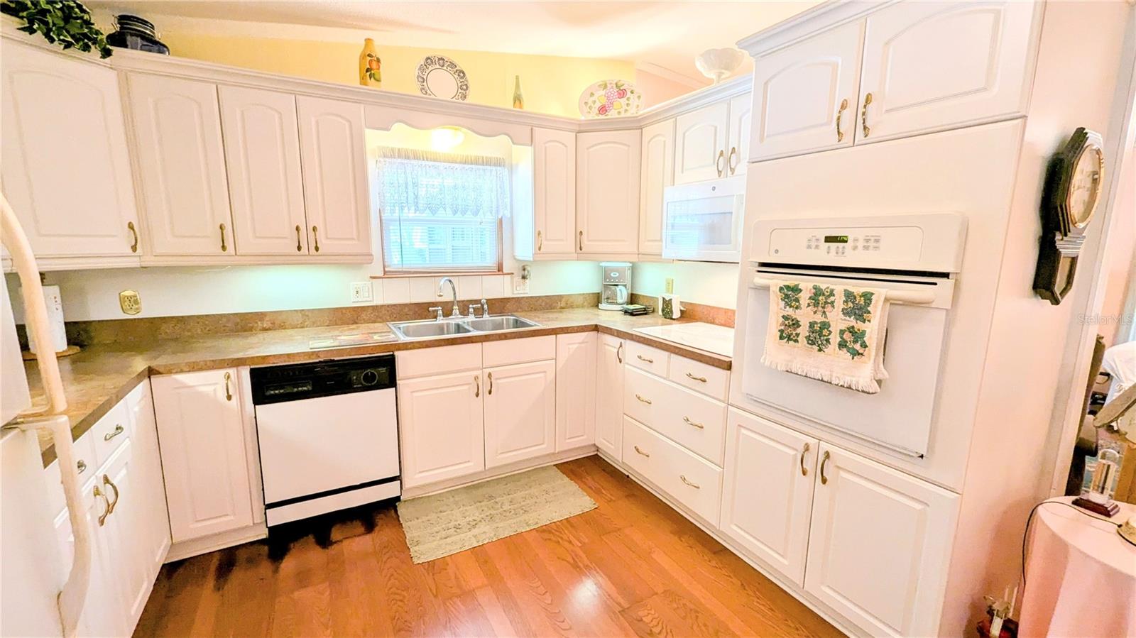 Image 11 of 31 For 6562 Chinaberry Drive Ne