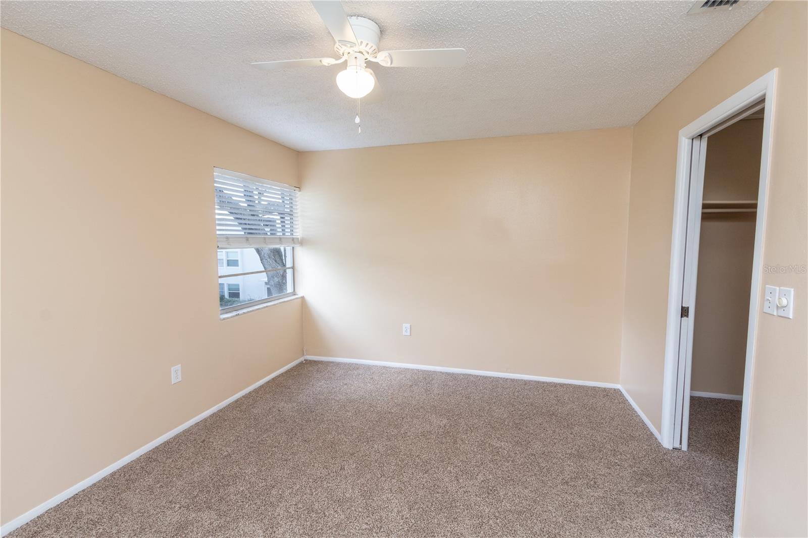 Image 12 of 31 For 1550 11th Street Ne E7
