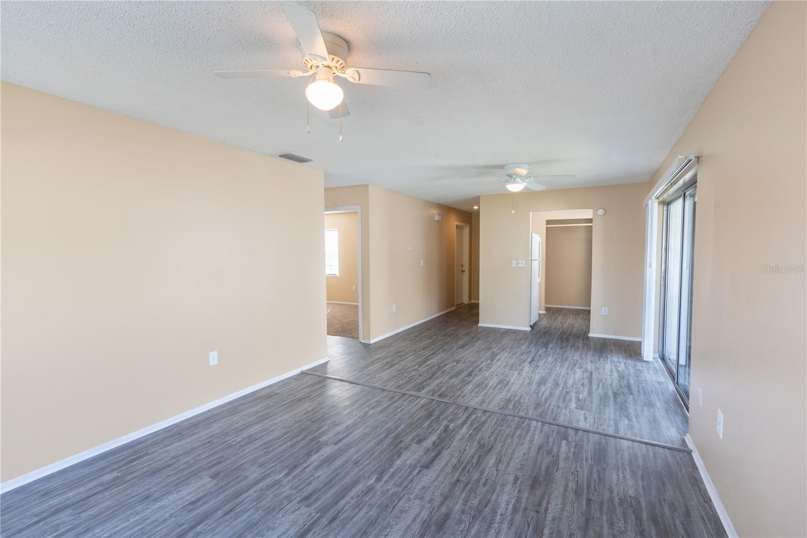 Image 6 of 31 For 1550 11th Street Ne E7