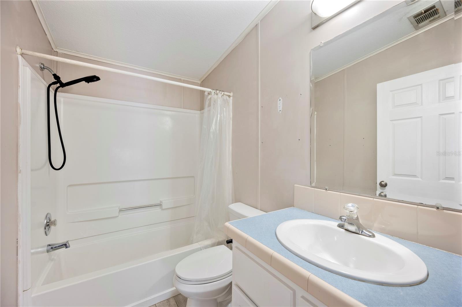 Image 21 of 29 For 2024 Lemon Drive