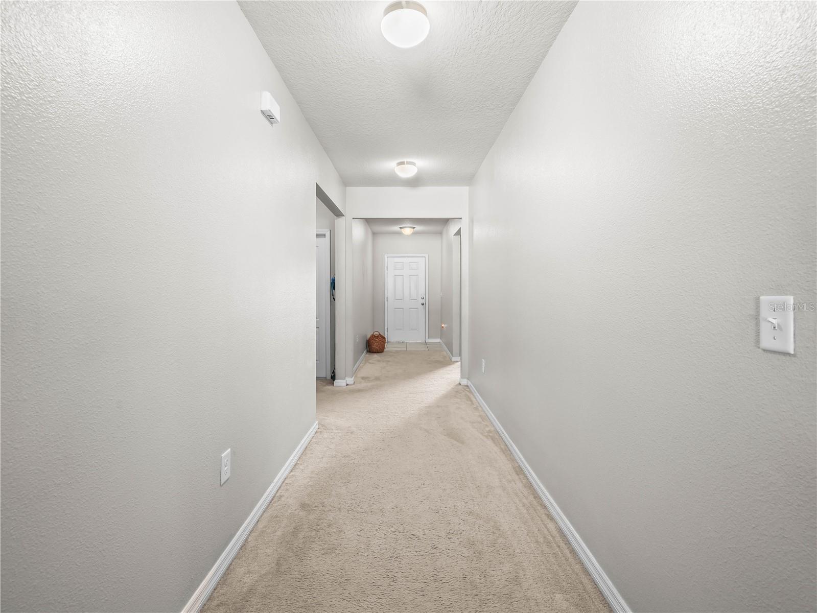 Image 32 of 41 For 213 Tanager Street