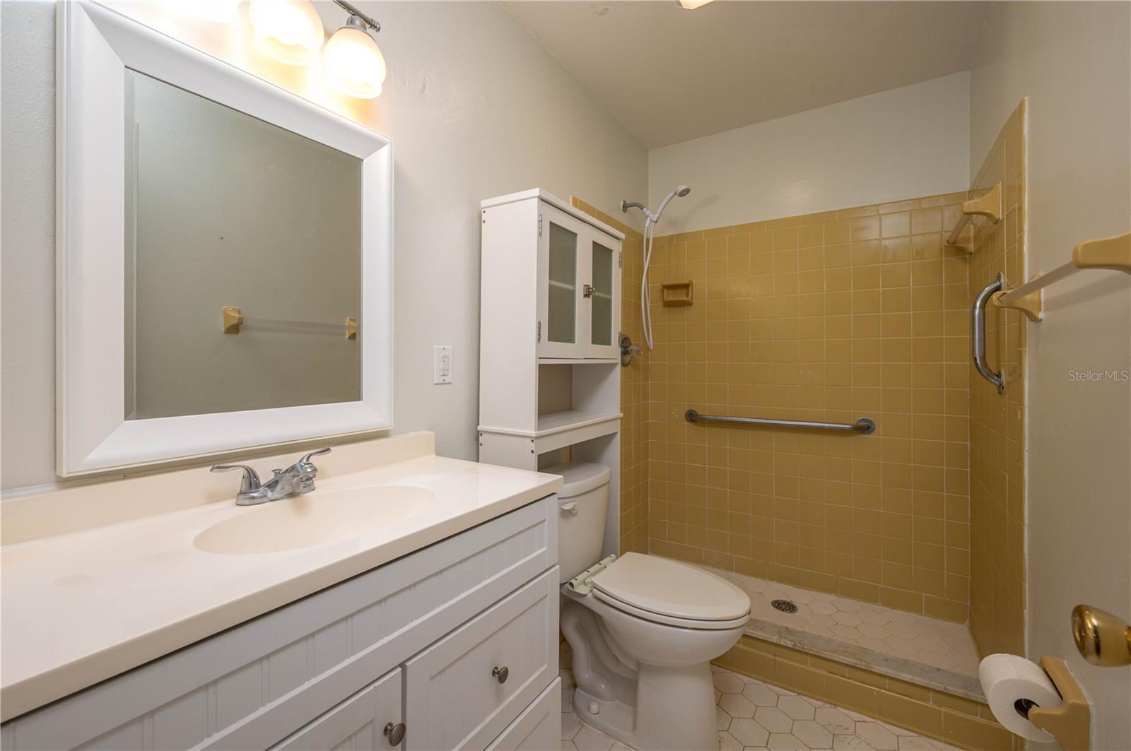 Image 13 of 26 For 130 Johnson Avenue 102