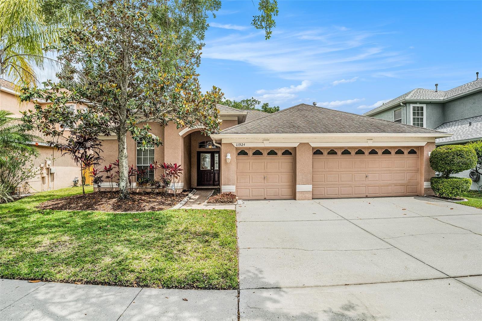 Details for 11924 Northumberland Drive, TAMPA, FL 33626