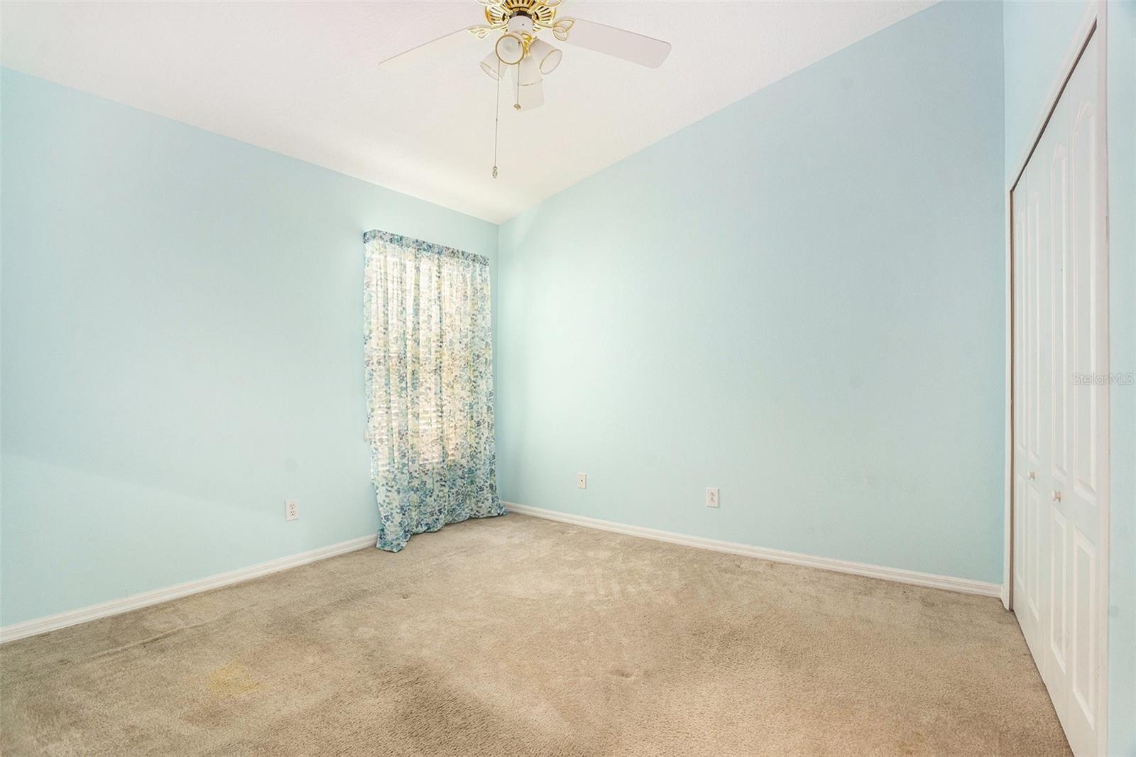 Image 18 of 27 For 11924 Northumberland Drive