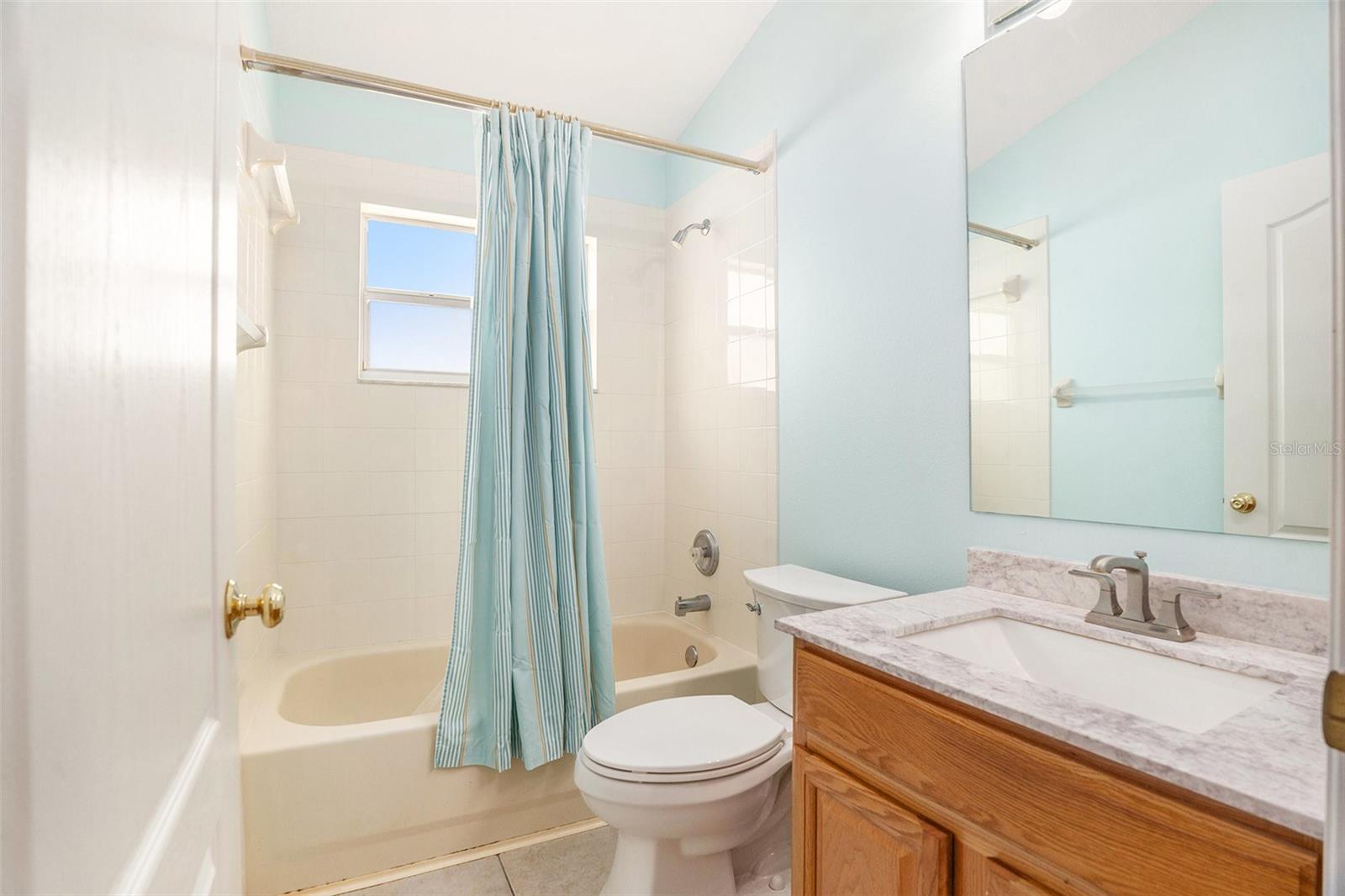 Image 19 of 27 For 11924 Northumberland Drive