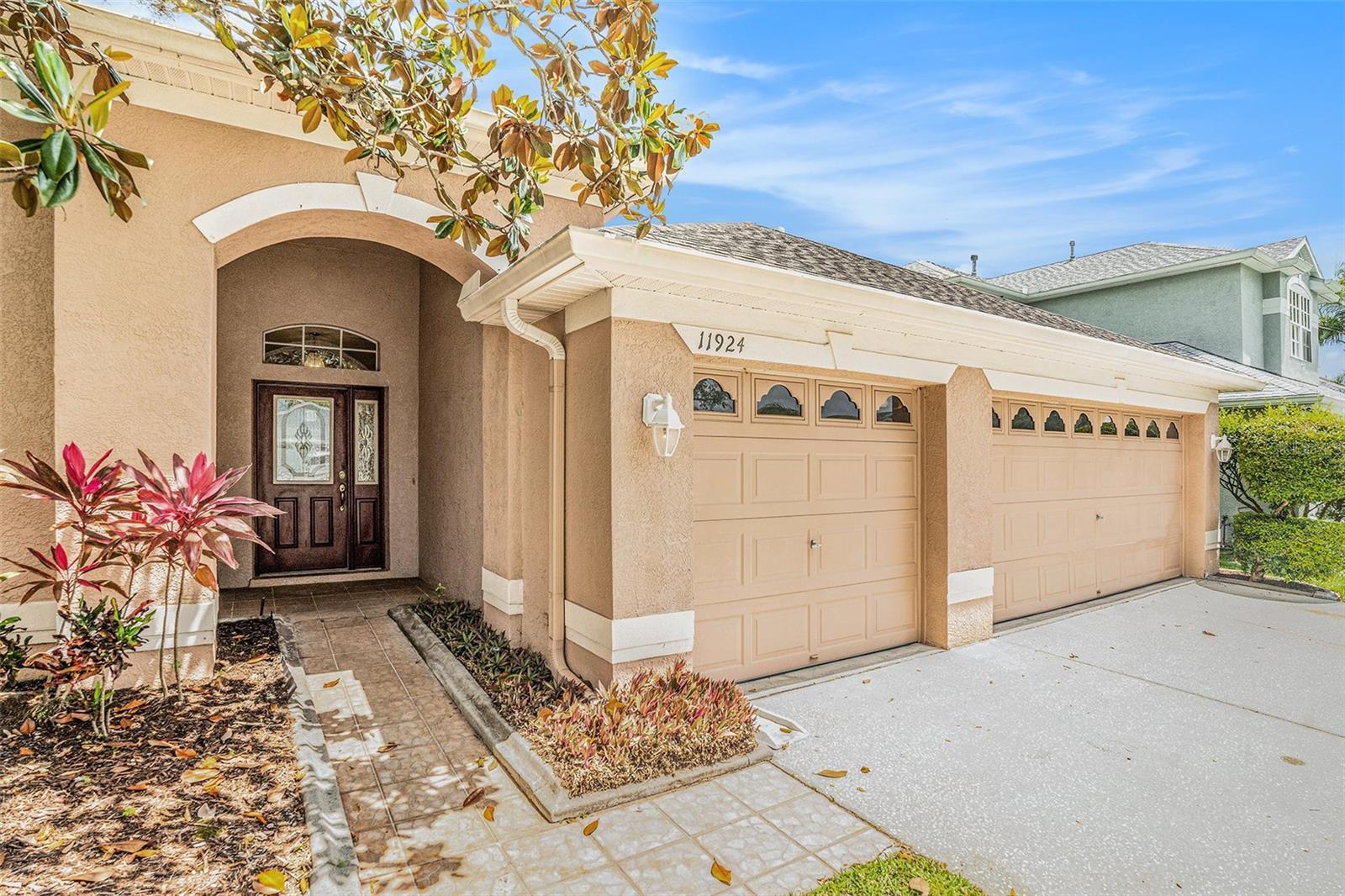 Image 2 of 27 For 11924 Northumberland Drive