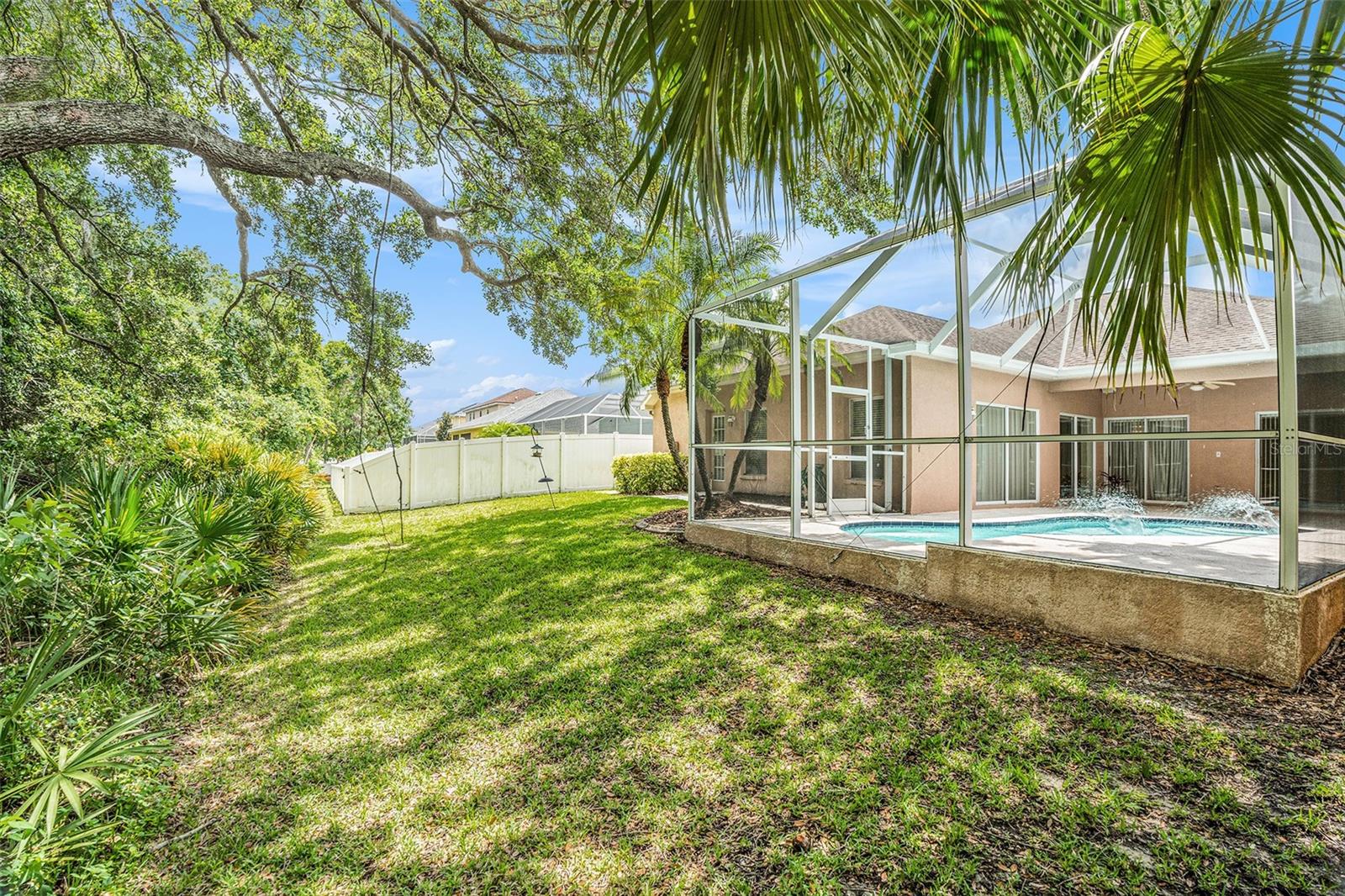 Image 24 of 27 For 11924 Northumberland Drive