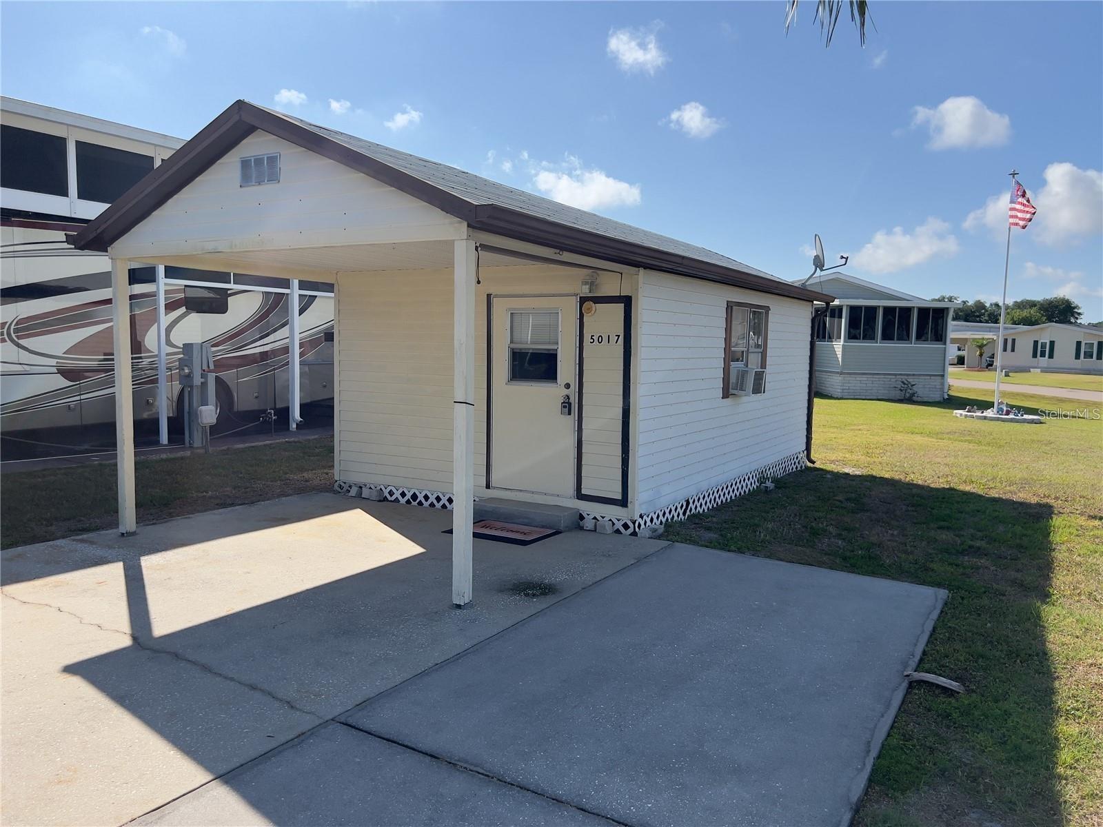Image 4 of 20 For 5017 Northshore Drive