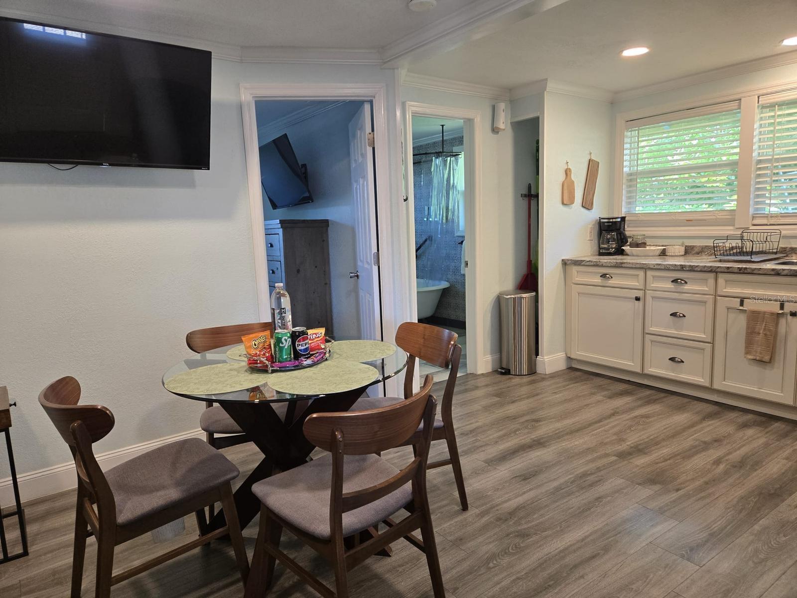 Image 56 of 65 For 2222 12th Street Nw