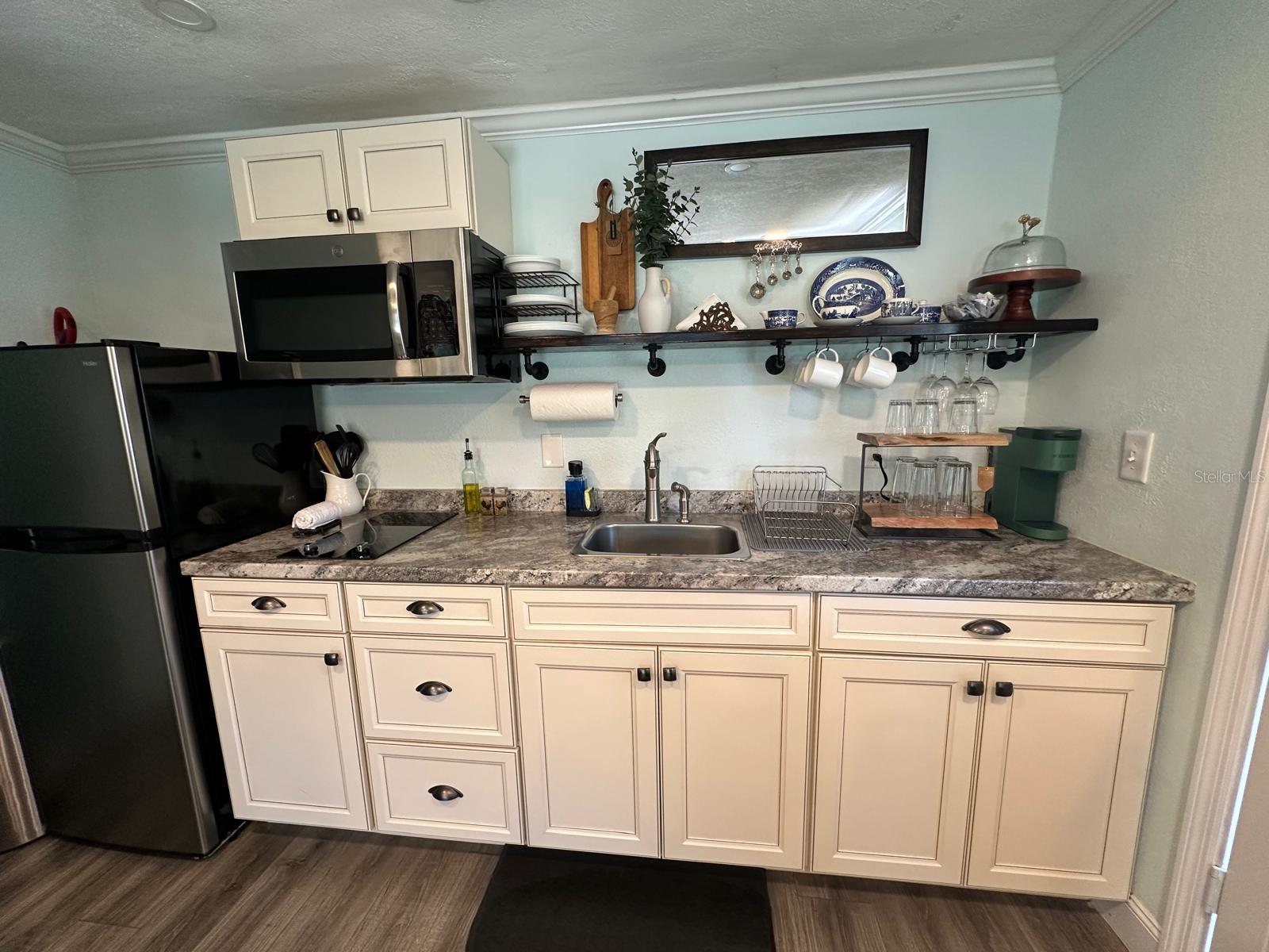 Image 6 of 65 For 2222 12th Street Nw