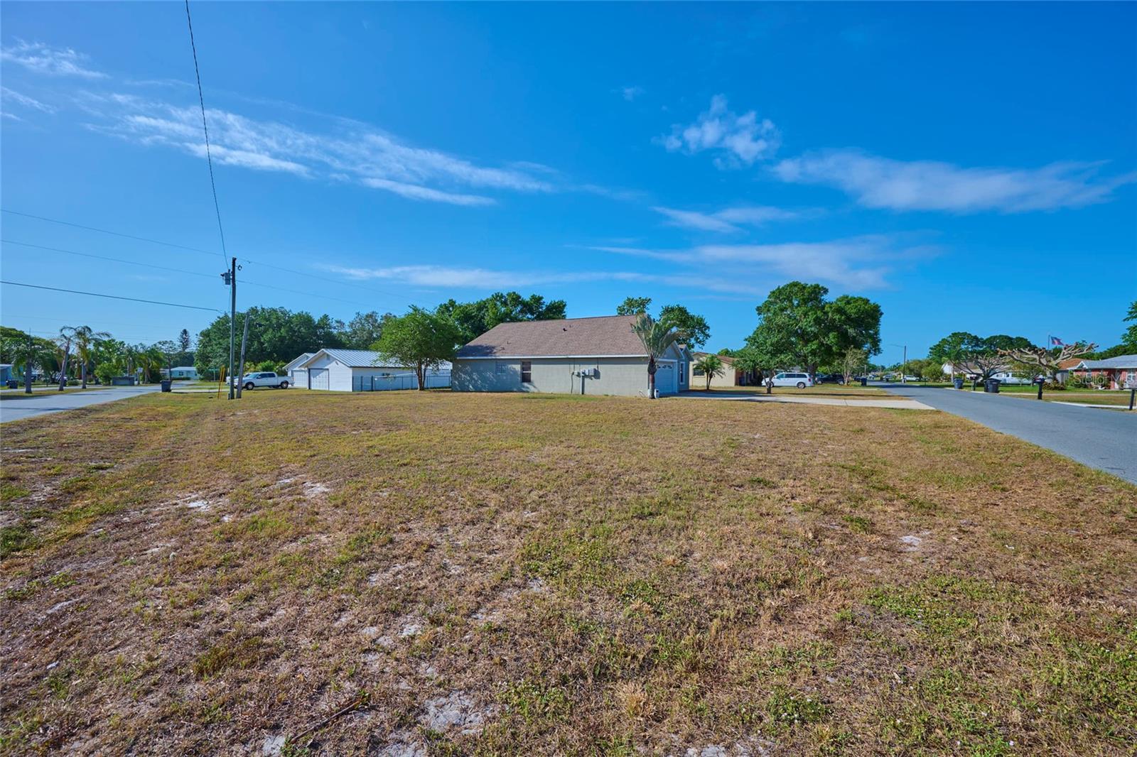 Image 18 of 30 For 4703 Benton Street
