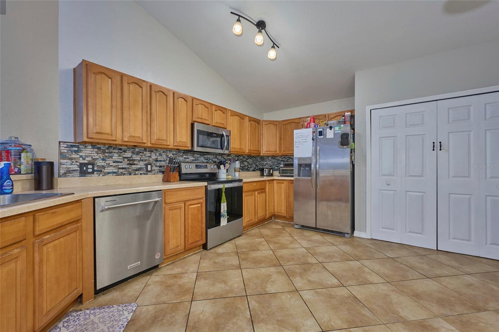Image 4 of 30 For 4703 Benton Street
