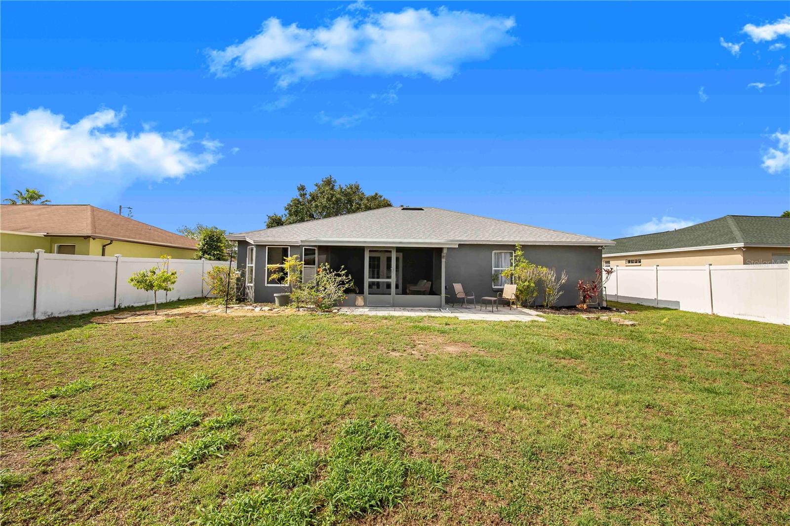 Image 11 of 46 For 7120 Summit Drive