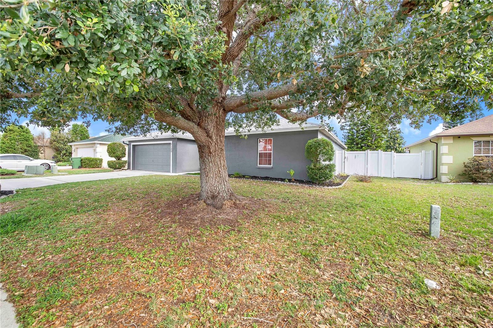 Image 3 of 46 For 7120 Summit Drive