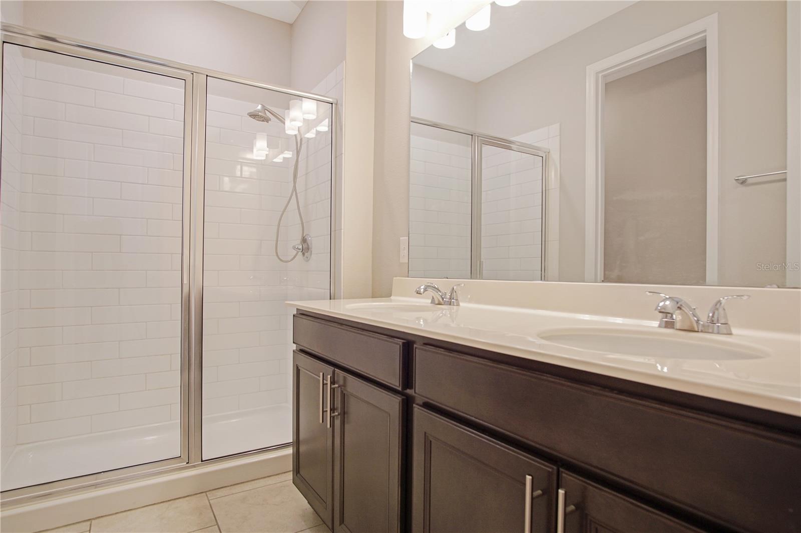 Image 16 of 28 For 1229 Forest Gate Circle
