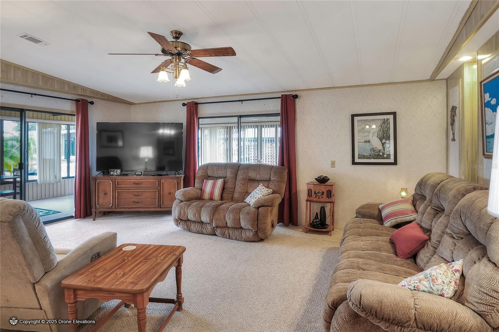 Image 10 of 40 For 6470 Peppertree Path Ne