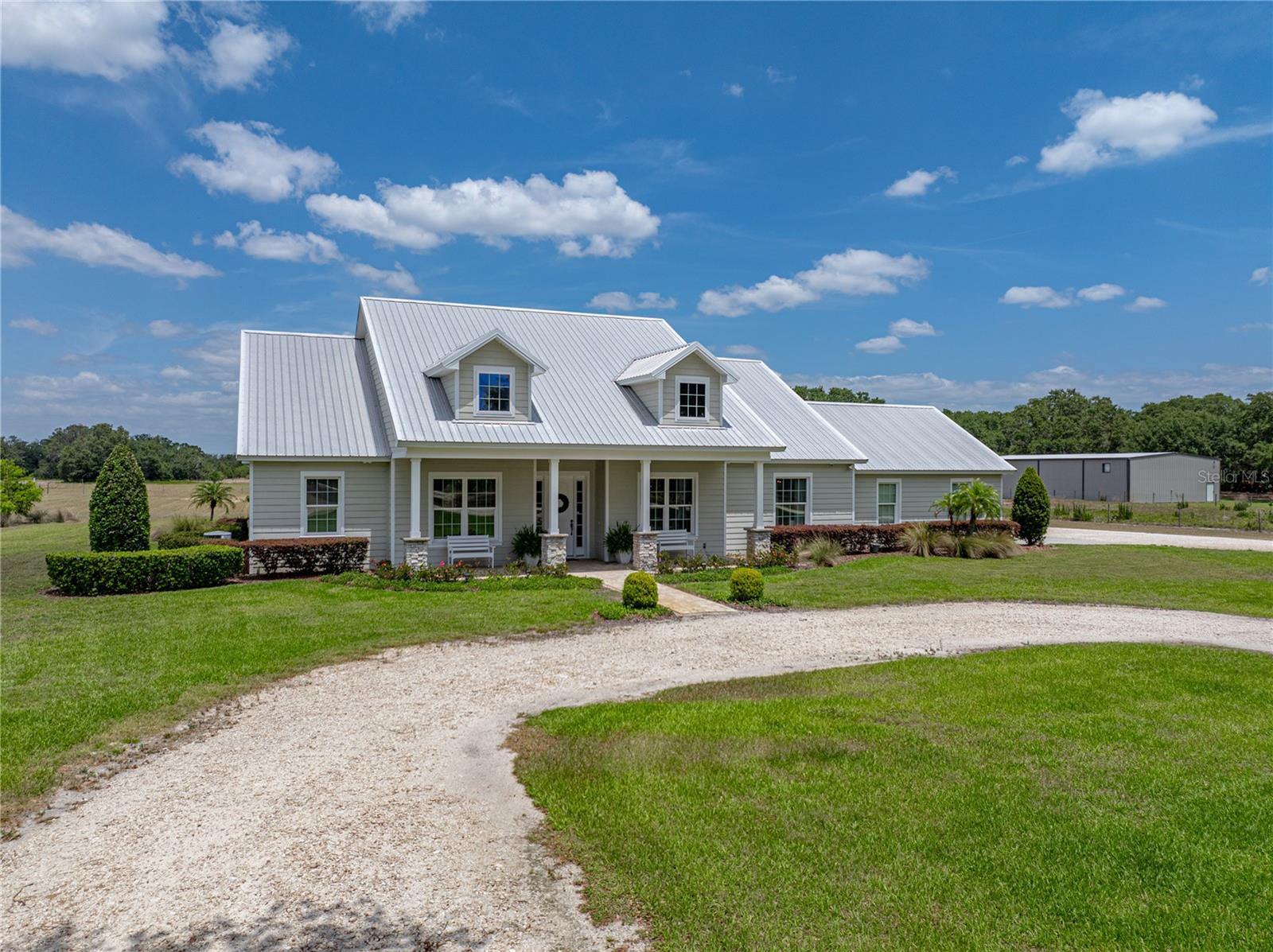 Listing photo id 10 for 3805 Mammoth Grove Road