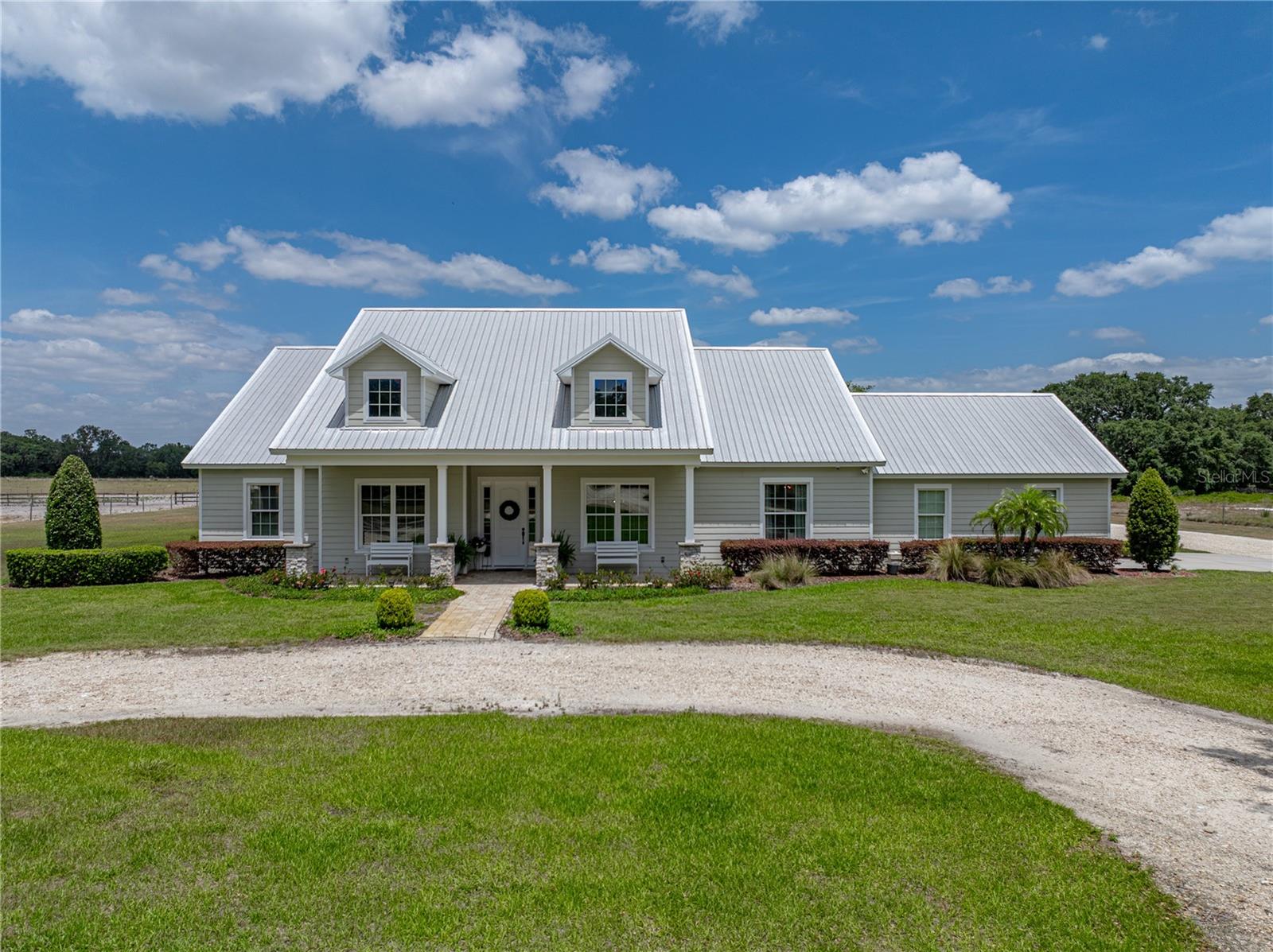 Listing photo id 11 for 3805 Mammoth Grove Road