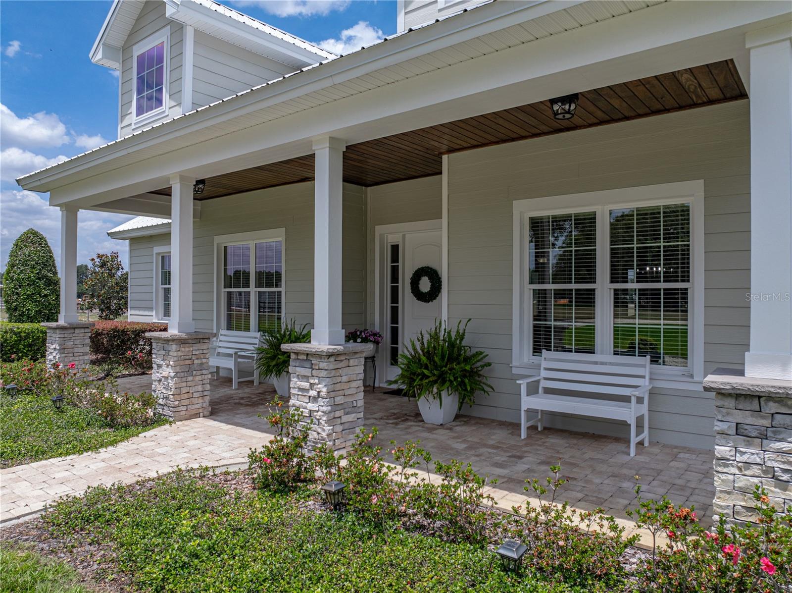 Listing photo id 15 for 3805 Mammoth Grove Road