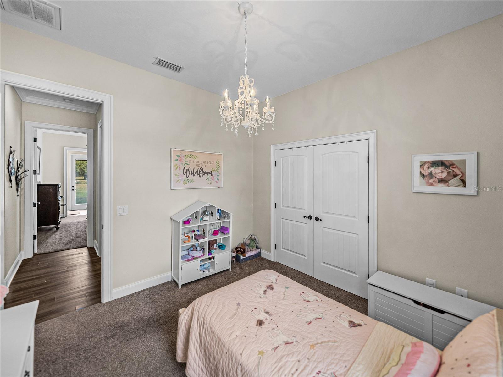 Listing photo id 44 for 3805 Mammoth Grove Road