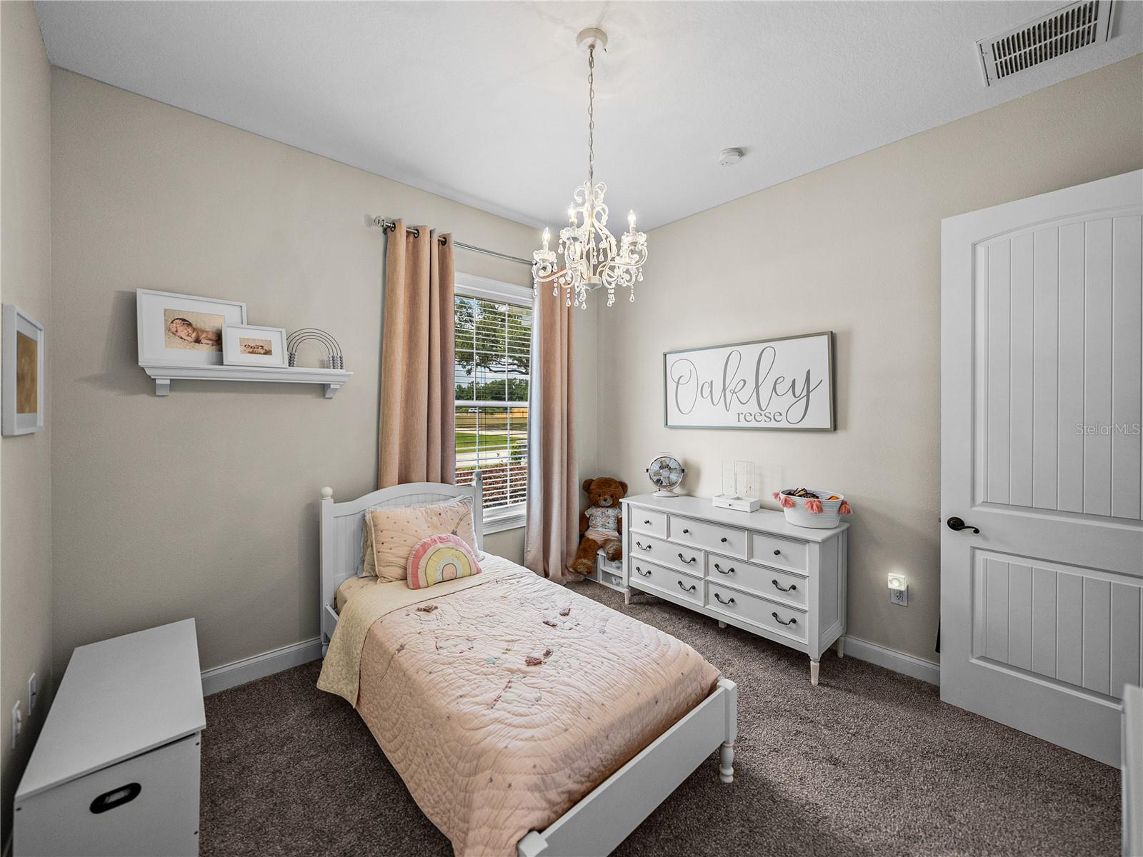 Listing photo id 45 for 3805 Mammoth Grove Road
