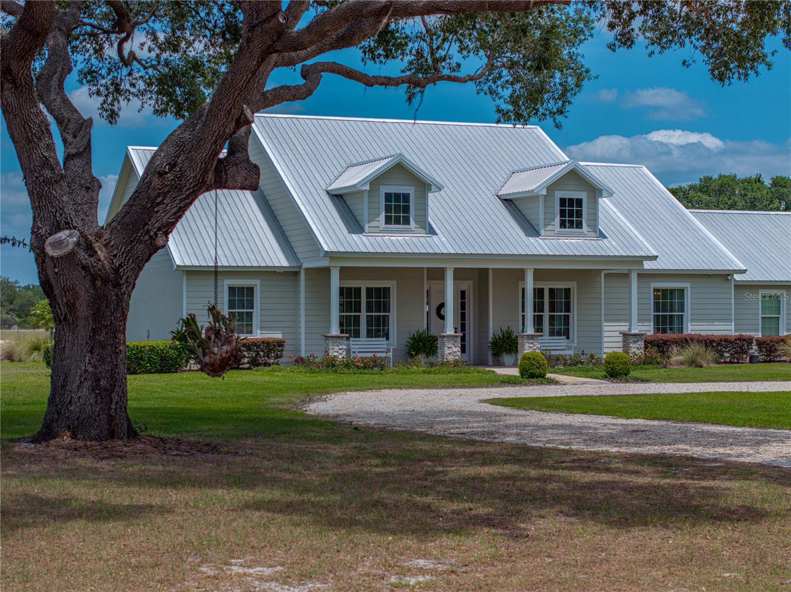 Listing photo id 4 for 3805 Mammoth Grove Road