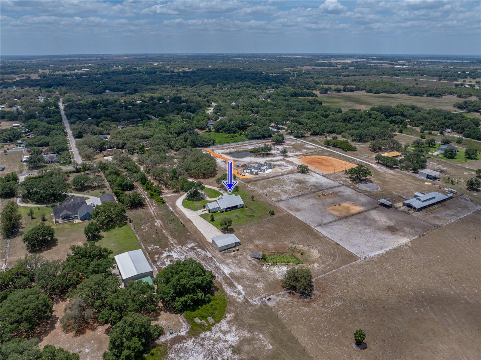 Listing photo id 6 for 3805 Mammoth Grove Road