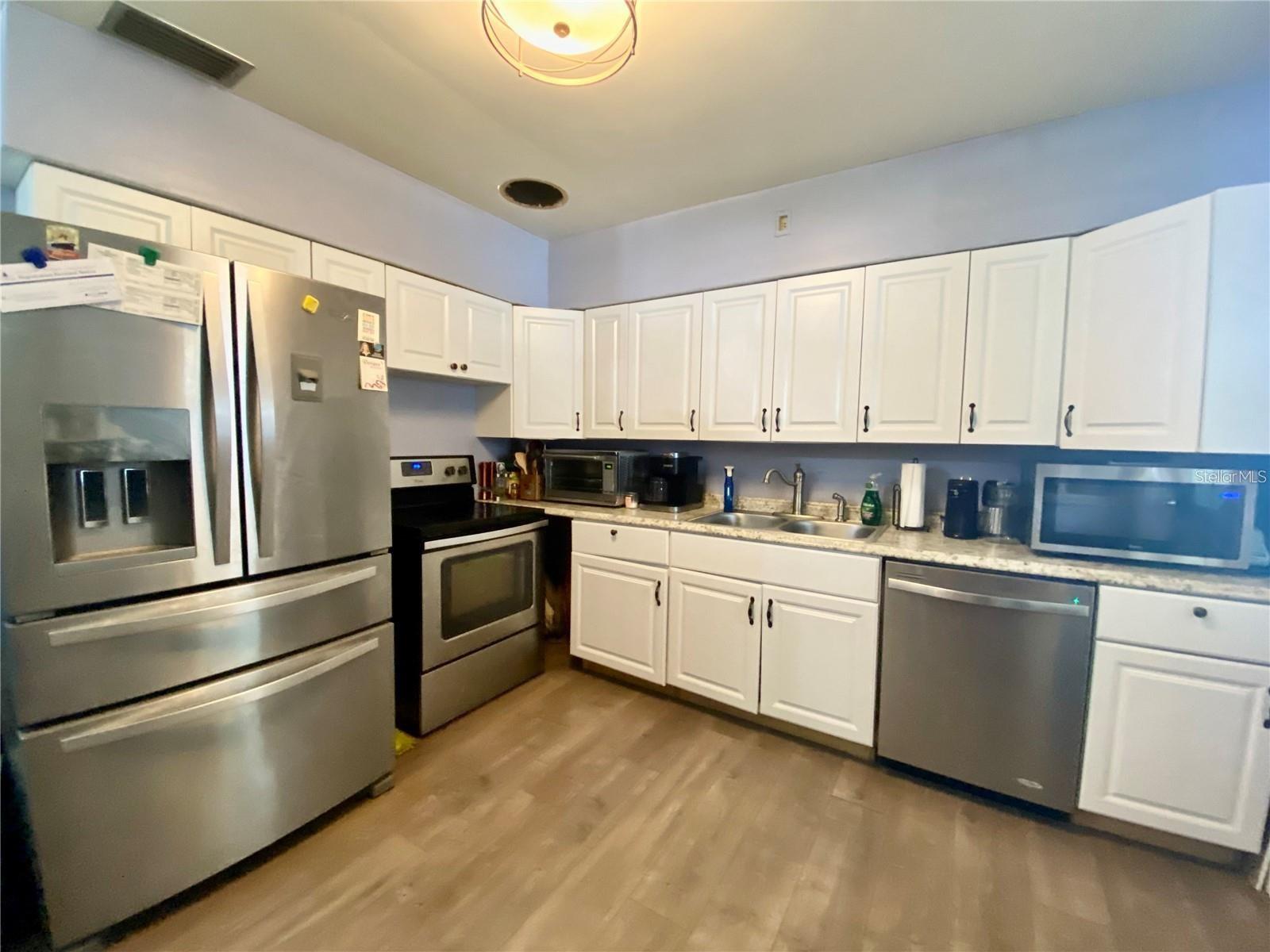 Image 11 of 23 For 3022 Hickory Street Nw