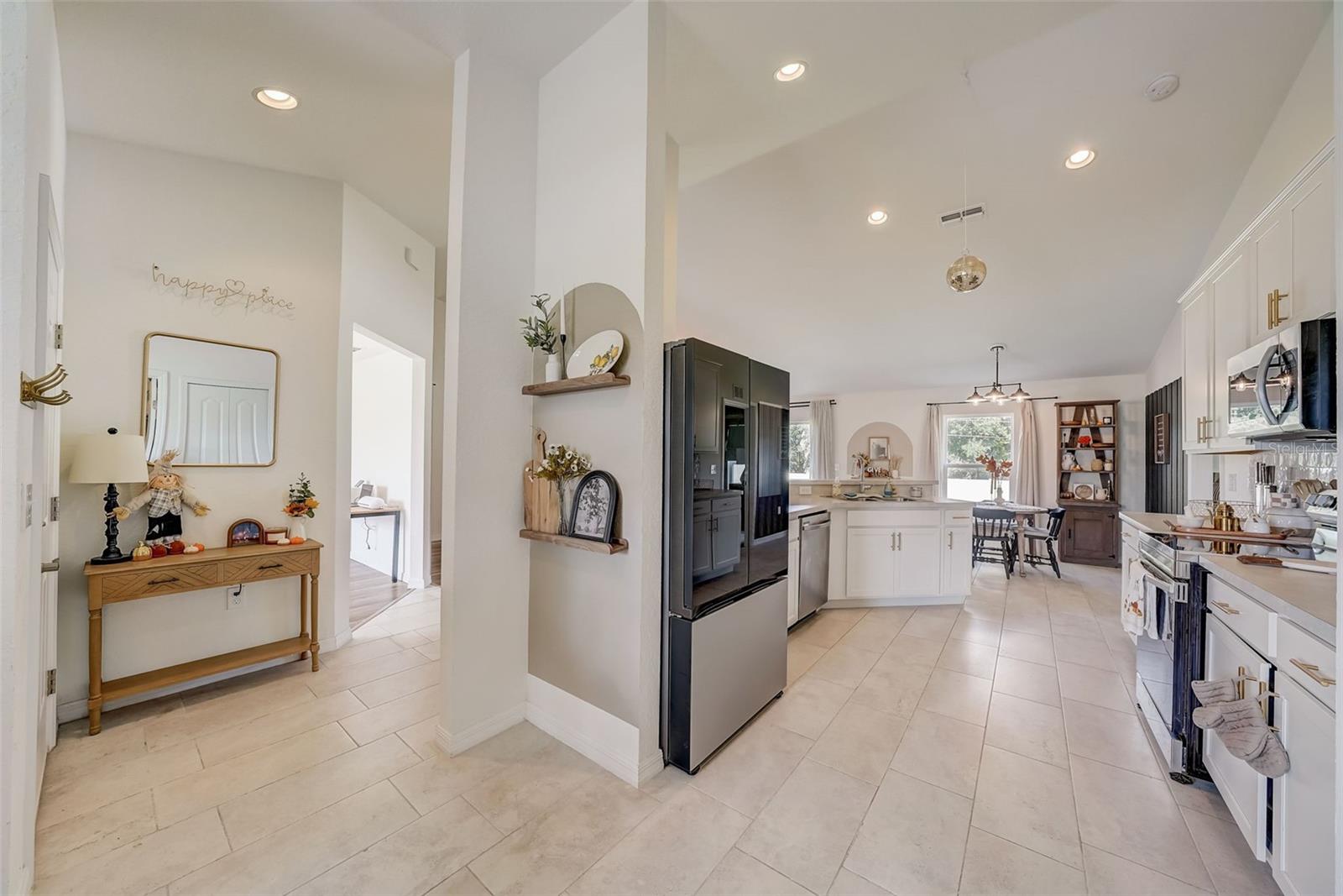 Image 20 of 52 For 620 Jaxson Boulevard