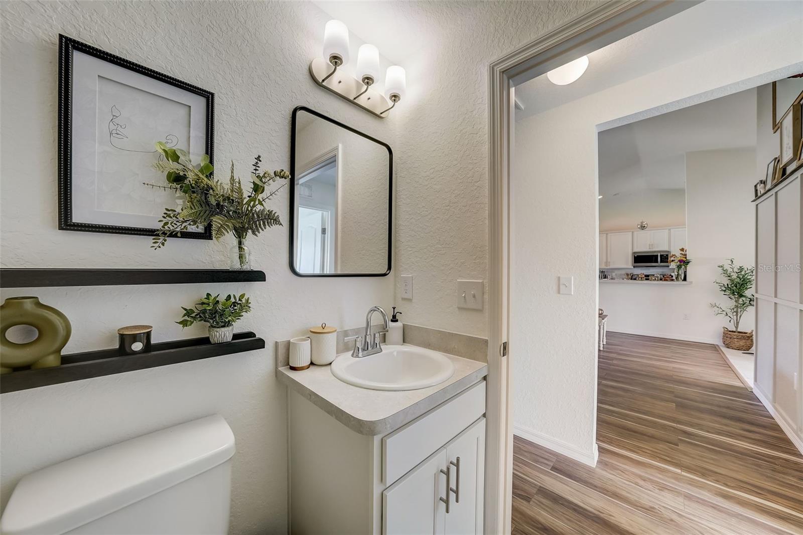 Image 41 of 52 For 620 Jaxson Boulevard